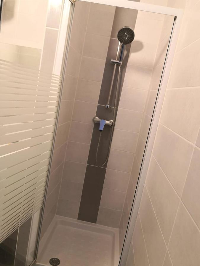 Le Cosy Studio Logement Entier Parking Gratuit Algrange Exterior foto